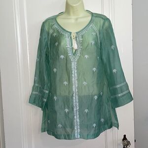 Lovely Nic & Zoe mint green‎ sheer embroidered tunic blouse